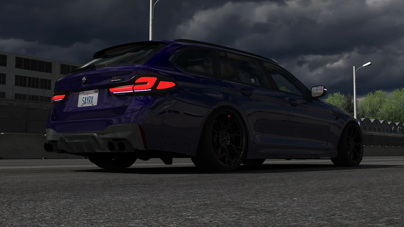 BMW M5 2022年旅游
